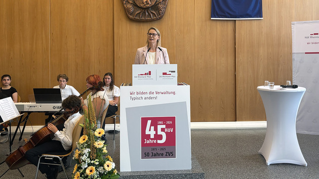 Verwaltungsausbildung für Rheinland-Pfalz: Hochschule und Zentrale Verwaltungsschule feiern Jubiläum in Mayen Verwaltungsausbildung für Rheinland-Pfalz: Hochschule und Zentrale Verwaltungsschule feiern Jubiläum in Mayen