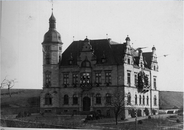 HöV-Hauptgebäude im Jahr 1892.